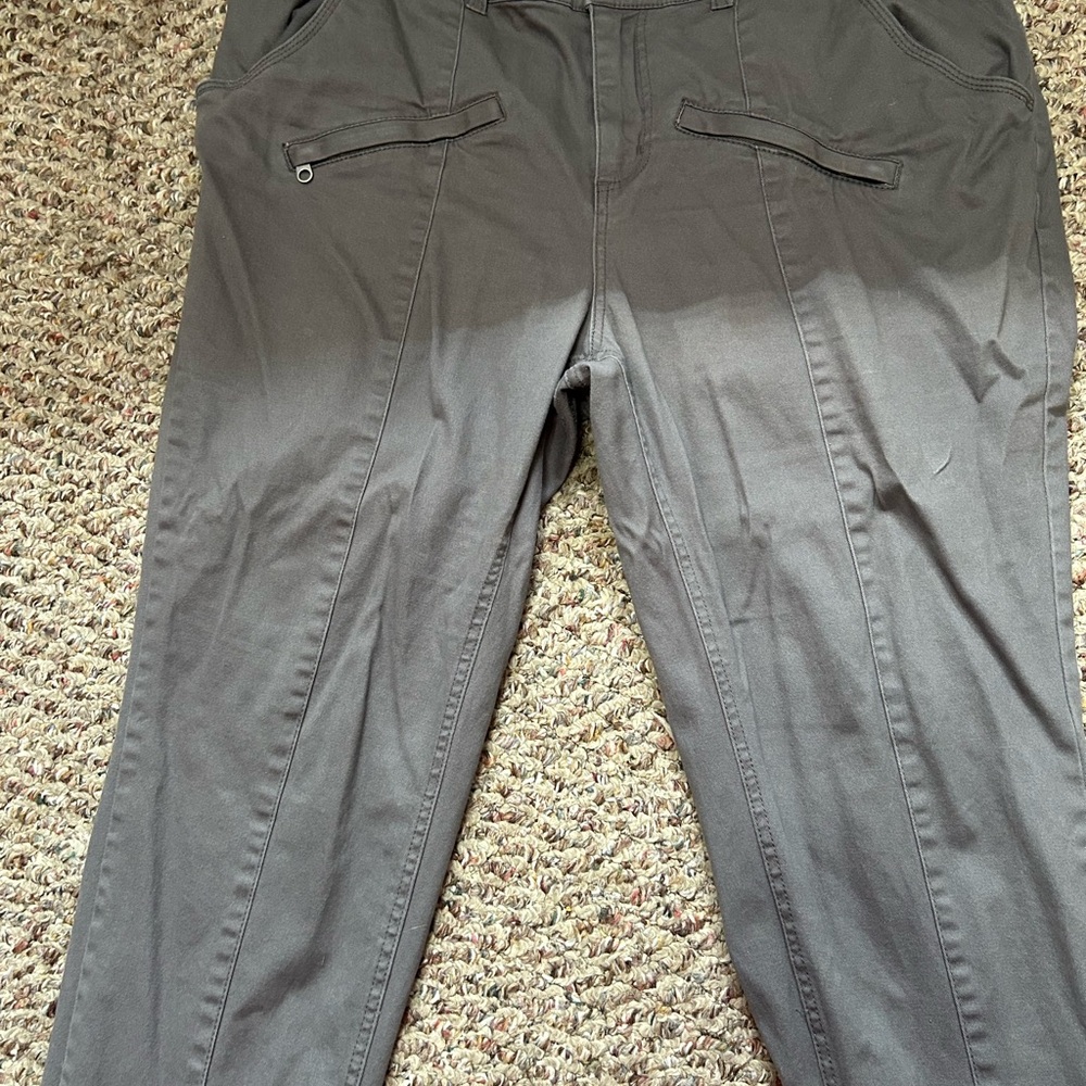 Ellos 18W Women's Gray Straight-Leg Pants zipper pockets